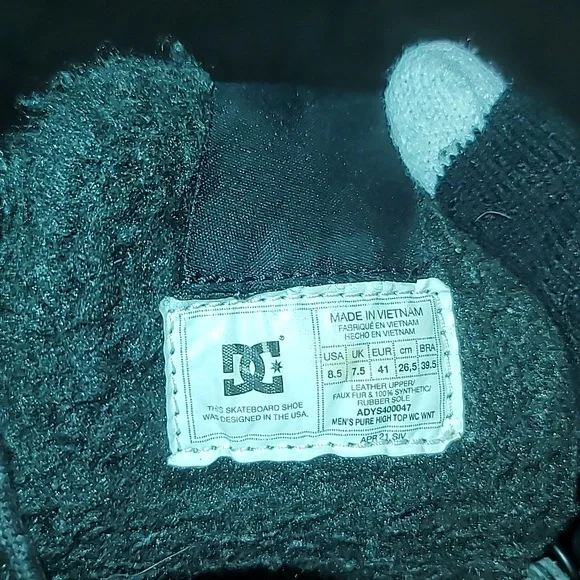 DC shoes - Picture 4 of 7